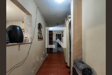 Casa de condomínio à venda com 235m², 5 quartos e sem vagaCorredor