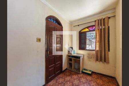 Casa de condomínio à venda com 235m², 5 quartos e sem vagaHall social