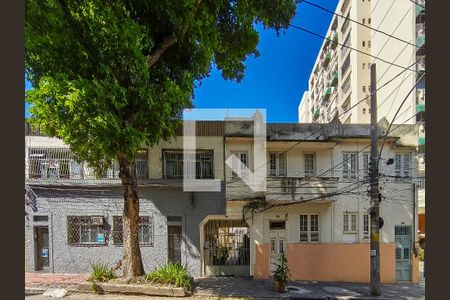 Casa de condomínio à venda com 235m², 5 quartos e sem vagaFachada do Prédio