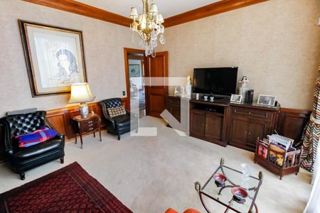 Casa para alugar com 557m², 4 quartos e 4 vagas Casa para alugar com 557m², 4 quartos e 4 vagasSala 3 - TV