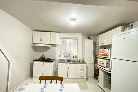 Casa para alugar com 125m², 2 quartos e 2 vagasCozinha