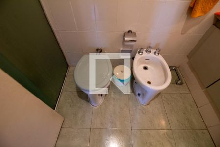 Apartamento à venda com 94m², 3 quartos e 1 vaga Apartamento à venda com 94m², 3 quartos e 1 vagaBanheiro
