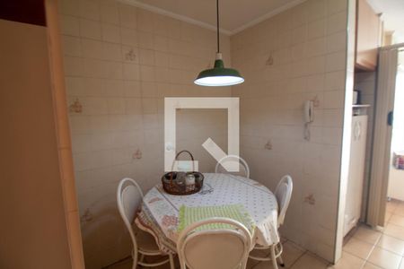 Apartamento à venda com 94m², 3 quartos e 1 vaga Apartamento à venda com 94m², 3 quartos e 1 vagaCozinha