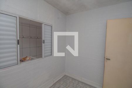 Quarto 2 de casa para alugar com 3 quartos, 80m² em Parque São Rafael, São Paulo