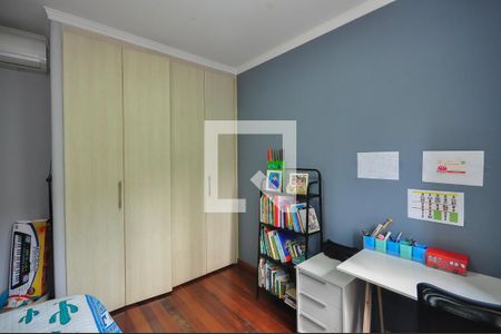 Apartamento à venda com 150m², 3 quartos e 2 vagasSuíte 2