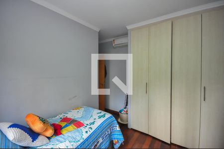 Apartamento à venda com 150m², 3 quartos e 2 vagasSuíte 2