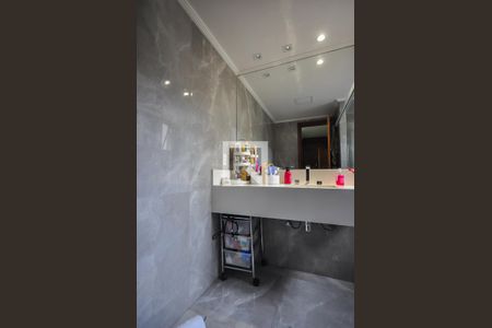 Apartamento à venda com 150m², 3 quartos e 2 vagasBanheiro Suíte 3