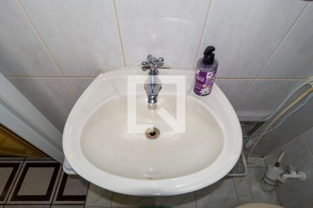 Casa à venda com 320m², 4 quartos e 3 vagas Casa à venda com 320m², 4 quartos e 3 vagasDetalhe Banheiro - Suíte