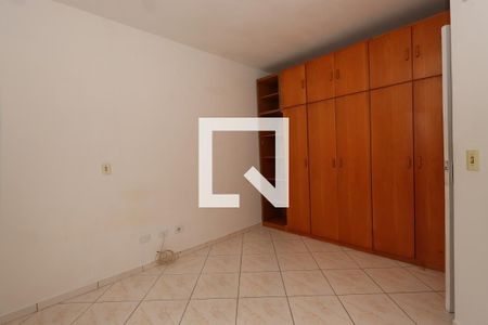 Casa à venda com 320m², 4 quartos e 3 vagas Casa à venda com 320m², 4 quartos e 3 vagasCasa 2 - Quarto 1