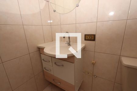 Casa à venda com 320m², 4 quartos e 3 vagas Casa à venda com 320m², 4 quartos e 3 vagasCasa 2 - Banheiro - Suíte