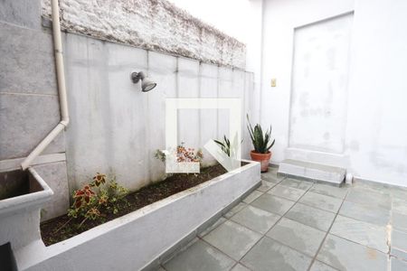 Casa à venda com 320m², 4 quartos e 3 vagas Casa à venda com 320m², 4 quartos e 3 vagasCasa 2 - Área de Serviço