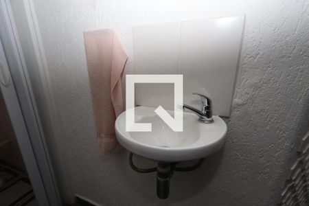 Casa à venda com 320m², 4 quartos e 3 vagas Casa à venda com 320m², 4 quartos e 3 vagasCasa 2 - Banheiro - Social