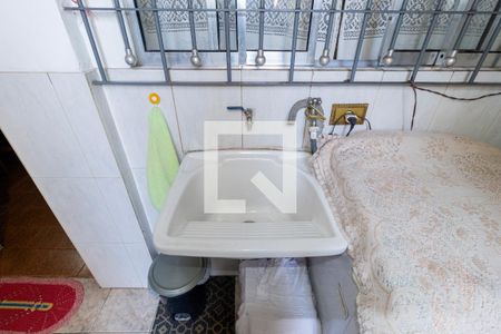 Casa à venda com 320m², 4 quartos e 3 vagas Casa à venda com 320m², 4 quartos e 3 vagasDetalhe - Área de Serviço