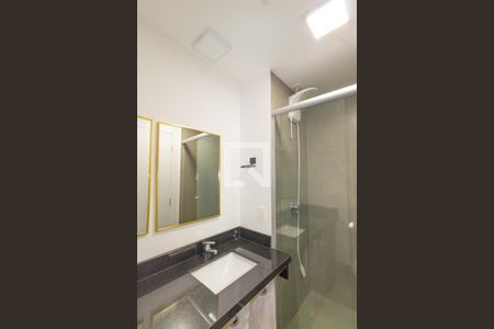 Studio à venda com 38m², 1 quarto e 1 vagaDetalhe do banheiro