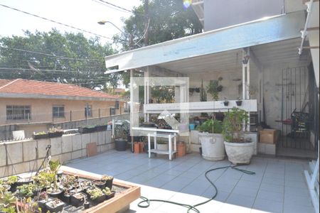 Casa à venda com 300m², 3 quartos e 4 vagasQuintal