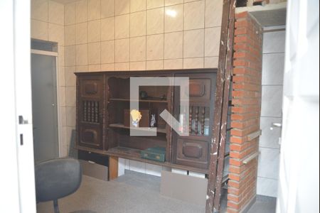 Casa à venda com 300m², 3 quartos e 4 vagasQuarto de Serviço