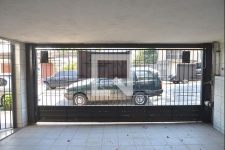 Casa à venda com 300m², 3 quartos e 4 vagasGaragem