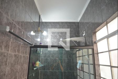 Casa à venda com 300m², 3 quartos e 4 vagasBanheiro da Suite