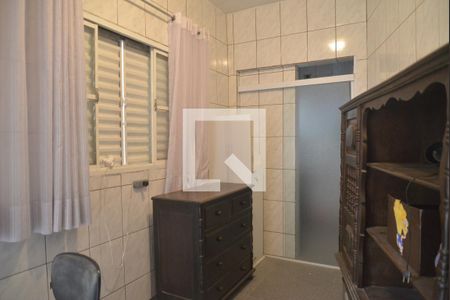 Casa à venda com 300m², 3 quartos e 4 vagasQuarto de Serviço