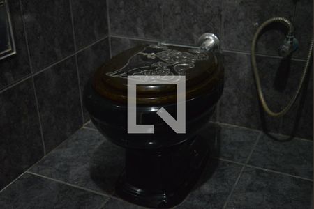 Casa à venda com 300m², 3 quartos e 4 vagasBanheiro Social