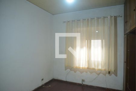 Casa à venda com 300m², 3 quartos e 4 vagasQuarto Suíte