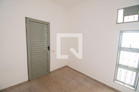 Quarto 2 de casa para alugar com 3 quartos, 120m² em Guará Ii, Brasília