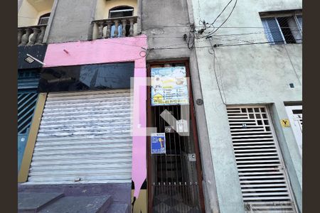 Casa para alugar com 100m², 2 quartos e sem vagaFachada