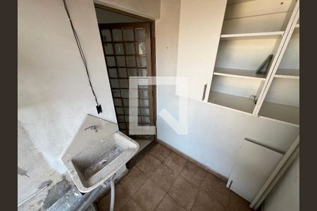Casa para alugar com 100m², 2 quartos e sem vagaÁrea de Serviço 1