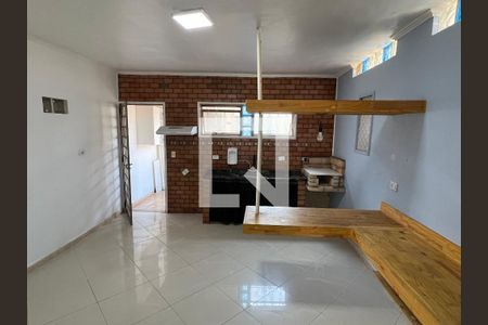 Casa para alugar com 100m², 2 quartos e sem vagaCozinha