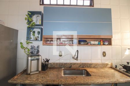 Casa à venda com 240m², 3 quartos e 3 vagasCozinha 