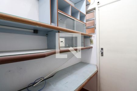 Casa para alugar com 159m², 4 quartos e 2 vagasEscritório 1