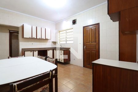 Casa para alugar com 159m², 4 quartos e 2 vagasCozinha 1