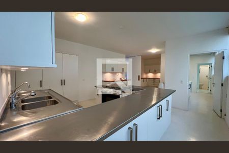 Apartamento à venda com 310m², 3 quartos e 2 vagasCozinha