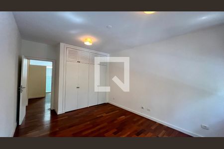 Apartamento à venda com 310m², 3 quartos e 2 vagasQuarto 2