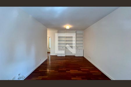 Apartamento à venda com 310m², 3 quartos e 2 vagasQuarto 3