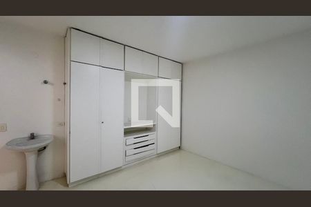 Apartamento à venda com 310m², 3 quartos e 2 vagasQuarto de Serviço