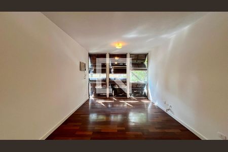 Apartamento à venda com 310m², 3 quartos e 2 vagasQuarto 3