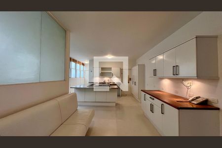 Apartamento à venda com 310m², 3 quartos e 2 vagasCozinha