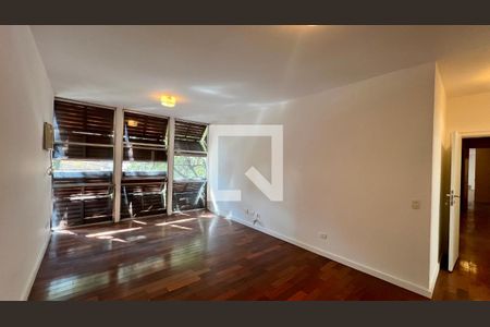 Apartamento à venda com 310m², 3 quartos e 2 vagasQuarto 3