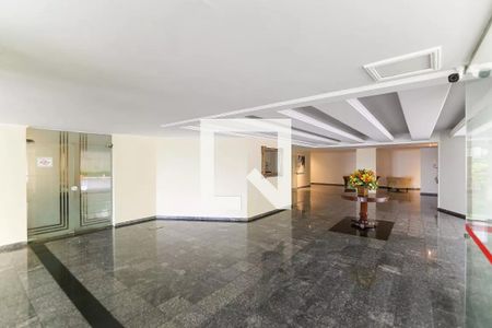 Apartamento à venda com 160m², 3 quartos e 2 vagasHall social