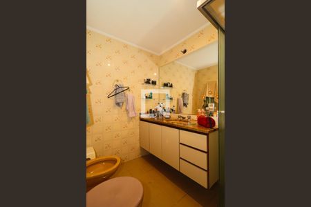 Apartamento à venda com 160m², 3 quartos e 2 vagasBanheiro da Suíte 2