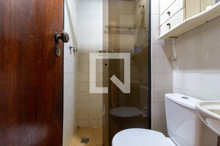 Apartamento à venda com 71m², 2 quartos e 1 vaga Apartamento à venda com 71m², 2 quartos e 1 vagaBanheiro Social