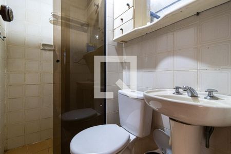 Apartamento à venda com 71m², 2 quartos e 1 vaga Apartamento à venda com 71m², 2 quartos e 1 vagaBanheiro Social