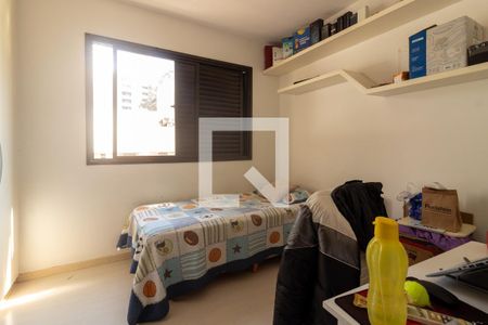 Apartamento para alugar com 168m², 4 quartos e 2 vagasQuarto 2