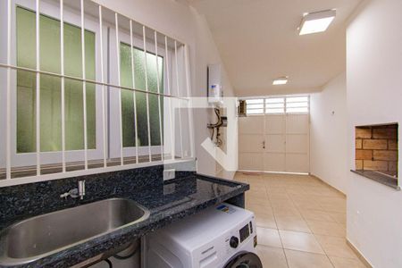 Casa de condomínio à venda com 93m², 3 quartos e 1 vaga Casa de condomínio à venda com 93m², 3 quartos e 1 vagaLavanderia