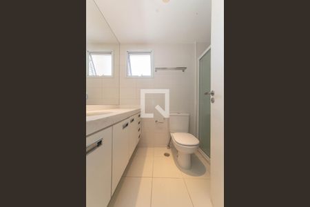 Apartamento à venda com 256m², 3 quartos e 4 vagasBanheiro da Suíte 1