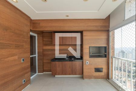 Apartamento à venda com 256m², 3 quartos e 4 vagasVaranda