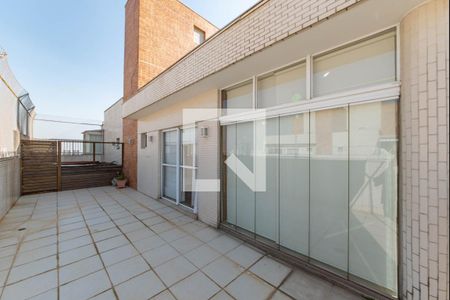 Apartamento à venda com 256m², 3 quartos e 4 vagasQuintal - Hidromassagem