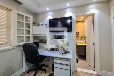 Casa à venda com 246m², 4 quartos e 2 vagasquarto 3 suite