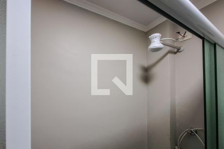 Casa à venda com 246m², 4 quartos e 2 vagasBanheiro de serviço